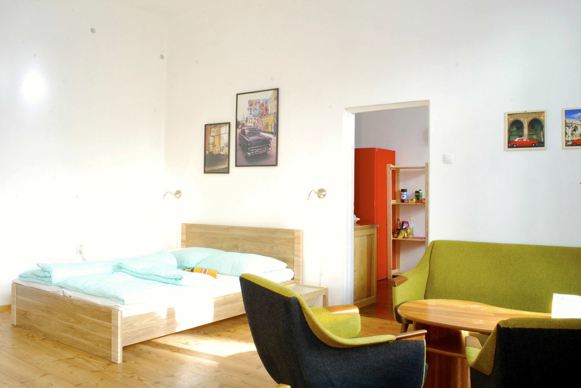 Cuba Bar & Hostel Ceske Budejovice Eksteriør billede